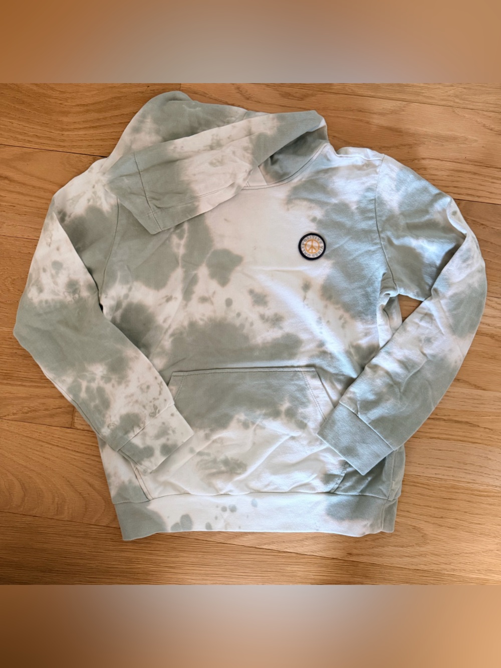 Tie-Dye Green Kids Hoodie with Patch